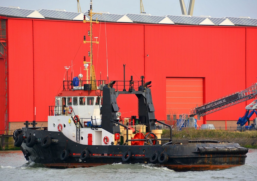 39 Tns BP twinscrew tug for sale